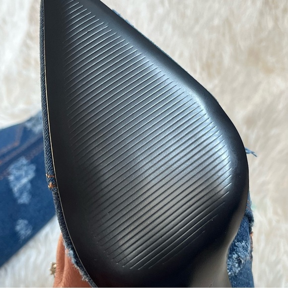 Nine West NWOB Denim & Jeweled High Heeled Stiletto Pointed Toe Bootie Size 7 - Picture 8 of 14